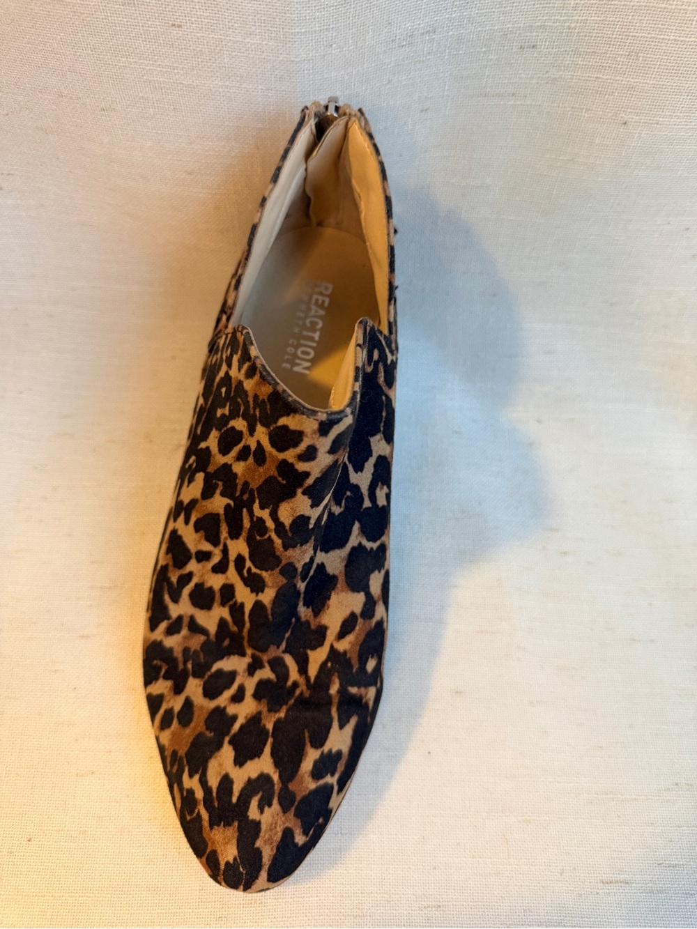 Kenneth Cole Reaction Side Way Leopard Booties Women’s 8.5 Pointed Toe - Picture 5 of 9